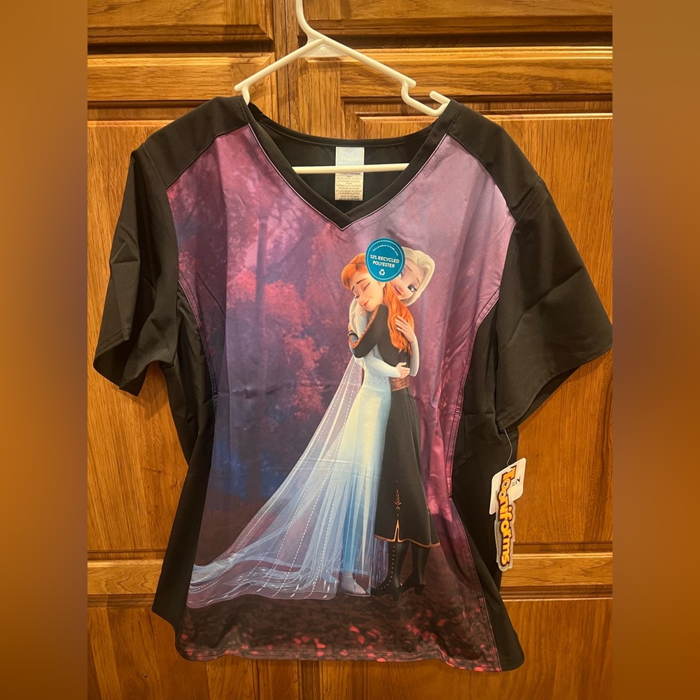 Frozen Elsa & Anna Graphic Scrub Top - Black & Purple
